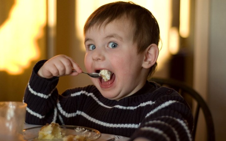 U mnohých je spúšťačom rozvod rodičov. Cez pandémiu priberali ešte rýchlejšie