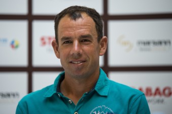 Rodičia strčia dieťa trénerovi a čakajú, že sa vychová samo