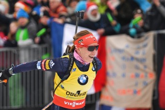 Kuzminovej triumf v stíhacích pretekoch 4. kola SP