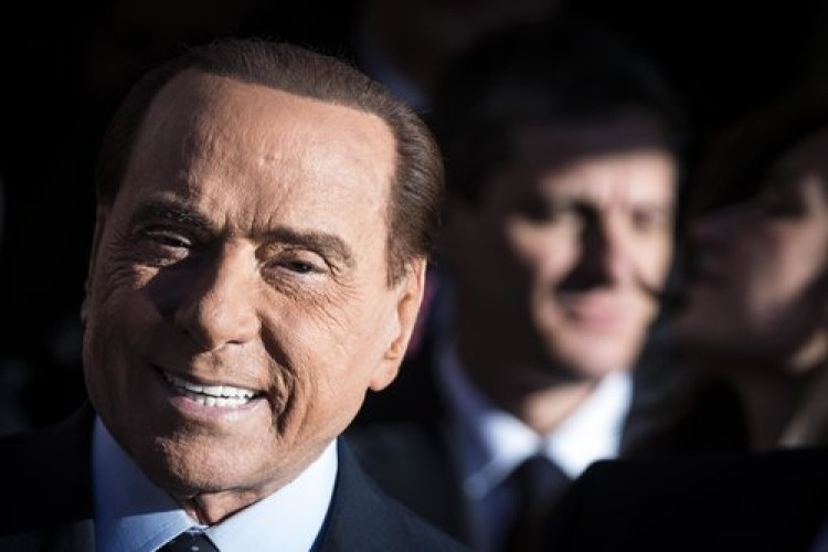 Berlusconiho blok mieri k víťazstvu