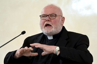 Kardinál Marx nabáda k zmene učenia cirkvi. Homosexualita nie je hriech, tvrdí