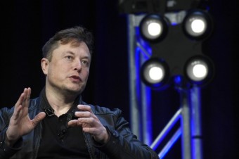 Twitter možno prijme Muskovu ponuku, jeho akcie stúpli o viac než 5 percent