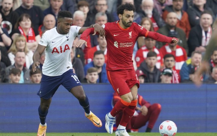 Liverpool remizoval s Tottenhamom 1:1 a skomplikoval si boj o titul