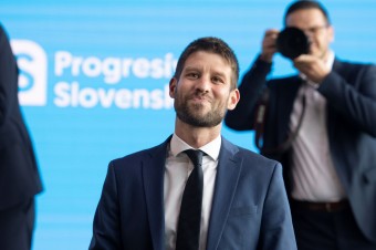 V niečom je výnimočné, existuje päť rokov a má štvrtého predsedu