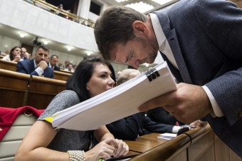 Matovič sa správa ako diktátor, ale určite nie je fašista