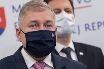 NAKA obvinila viac ako 30 ľudí vrátane šéfa Tiposu, viacero osôb zadržala