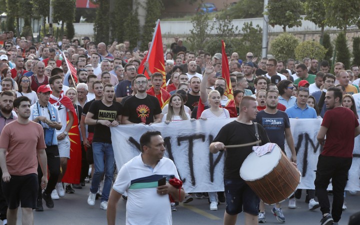 V Severnom Macedónsku pokračovali protesty proti kompromisu s Bulharskom