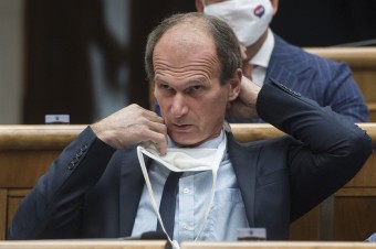 Kuffa o podpore vlády a termíne predčasných volieb