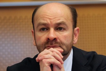 Sherlock Brusel: Ako euroliberáli odhalili konzervatívnu loby