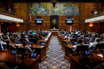 Parlament v štáte Indiana schválil takmer úplný zákaz interrupcií