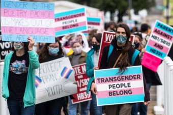 Ideológia popierajúca najsilnejší argument gayov, lesieb a bisexuálov