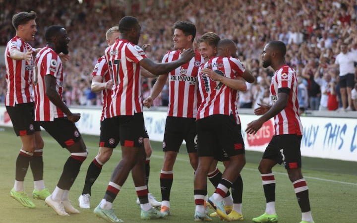 Futbalisti Brentfordu porazili v dnešnom  Manchester