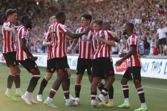 Futbalisti Brentfordu porazili v dnešnom  Manchester