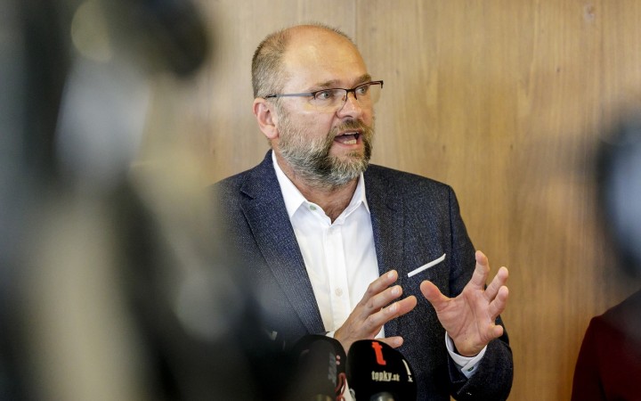 Naď o mne šíri klamstvá, reaguje Sulík na slová, že blokoval S-300 pre Ukrajinu