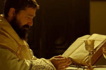 Režisér Ferrara natočil film o známom svätcovi. Hlavný hrdina LaBeouf sa obrátil