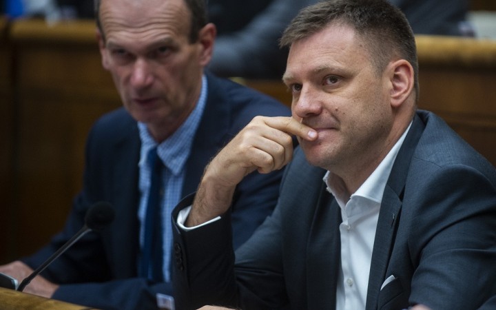 V koalícii sú pripravení v rámci tichej podpory zvoliť Tarabu, tvrdí Zemanová