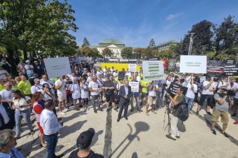 Firmy chcú ďalej naberať, no časy veľmi nízkej nezamestnanosti sa zrejme končia