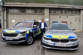 Napriek výsledkom ankety budú mať policajné autá český dizajn 