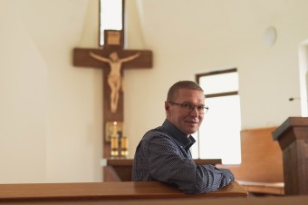 „Cudzinci nás dokážu pozitívne formovať a ataky na nich idú proti samotnému evan
