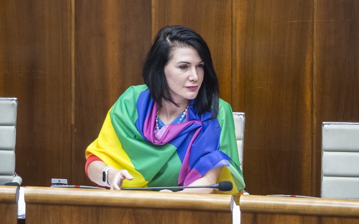 Majú teraz politici či herci viac hovoriť o svojej sexuálnej orientácii? 
