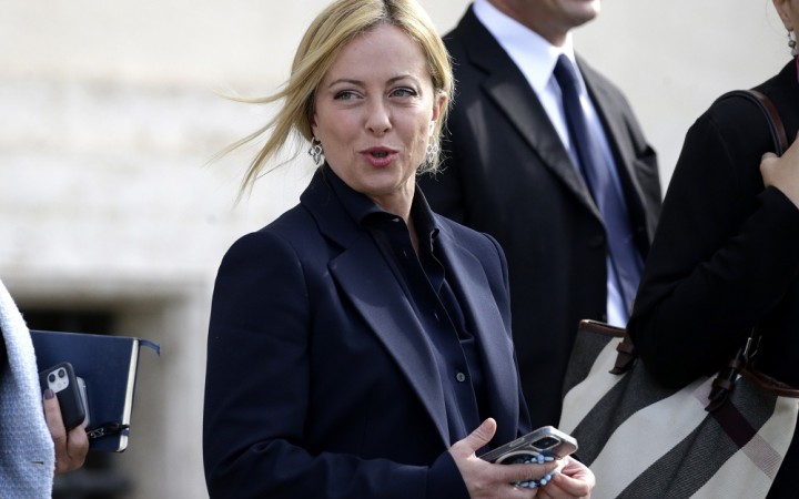 Giorgia Meloniová sa ako historicky prvá žena stala šéfkou talianskej vlády