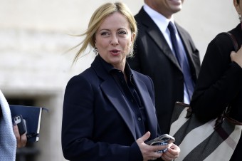 Giorgia Meloniová sa ako historicky prvá žena stala šéfkou talianskej vlády