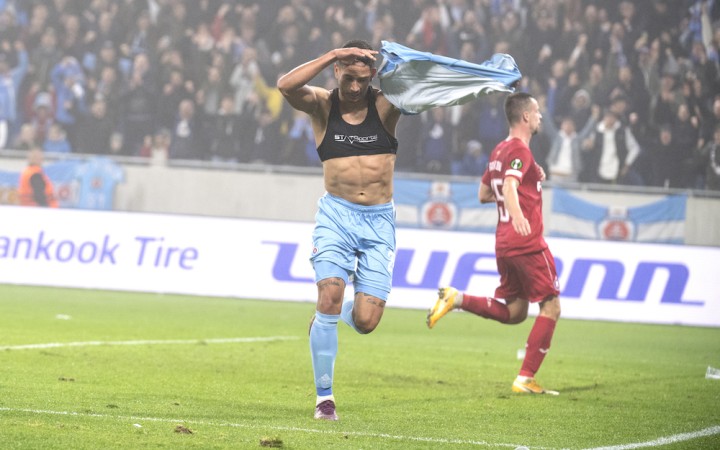 Futbal-EKL: Slovan zdolal Jerevan 2:1 a je na čele tabuľky
