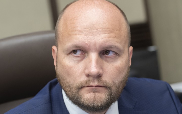Výsledok nič neznamená. Americká základňa na letisku nebola, nie je a nebude