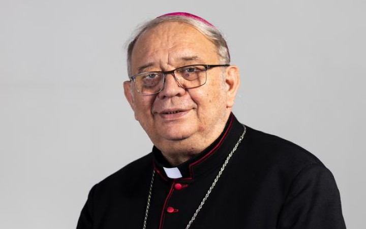 Mrzí ma, že som neúmyselne spôsobil bolesť, obežník preformulujem