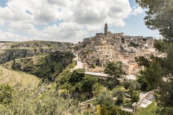 Sassi di Matera a Alberobello. Skryté perly južného Talianska