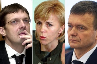 Obvinení sú zo založenia, zosnovania a podporovania zločineckej skupiny