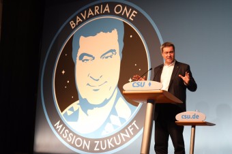 Rozprávka sa skončila. CSU spadla z vesmíru na zem