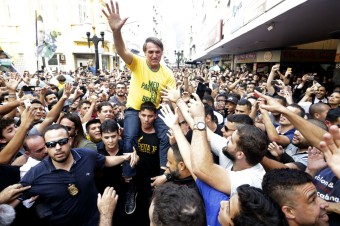 Jair Bolsonaro, obdivovateľ vojenskej diktatúry, sa stal prezidentom