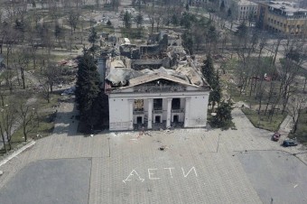 V meste Mariupol začali búrať činoherné divadlo