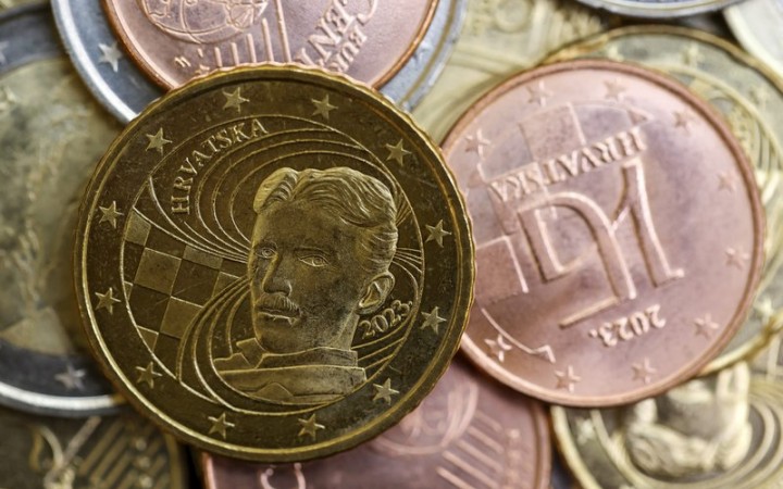 Chorvátsko vstupuje do eurozóny, na minciach bude mať hlaholiku, Teslu a kunu