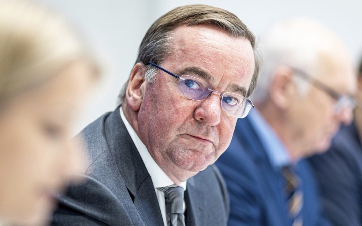 Novým nemeckým ministrom obrany sa má stať Boris Pistorius