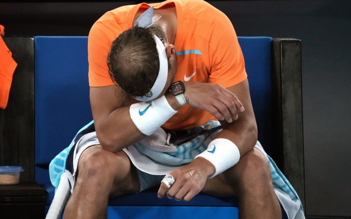 Španielsky tenista Rafael Nadal bude nútene pauzovať 6-8 týžďnov