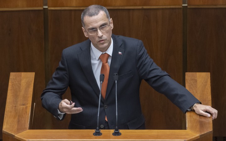 Parlamentný výbor si predvolal Žilinku, ktorý odmieta, že by sa v kauze nekonalo