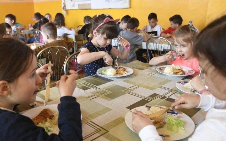 Dotácie na obedy v materských a základných školách sa od mája obnovia