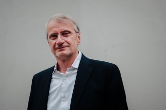 Mali by sme už konečne skončiť s kikiríkaním na malých a ešte menších smetiskách