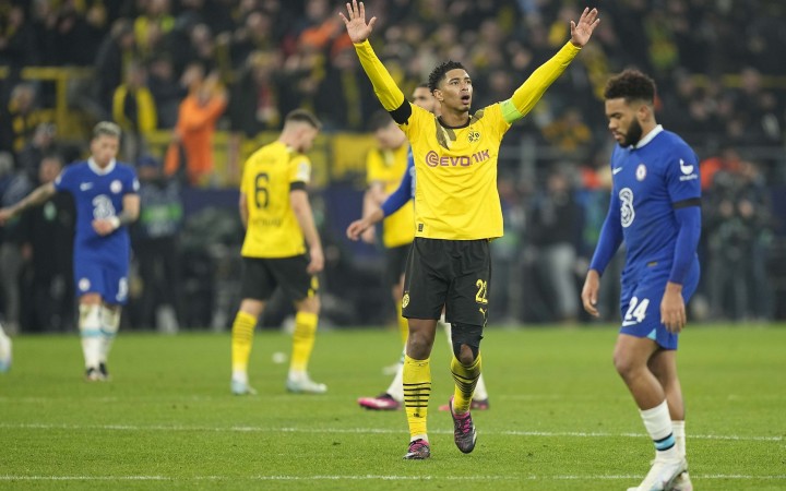 Futbalisti Borussie Dortmund zvíťazili v úvodnom osemfinálovom stretnutí Ligy ma