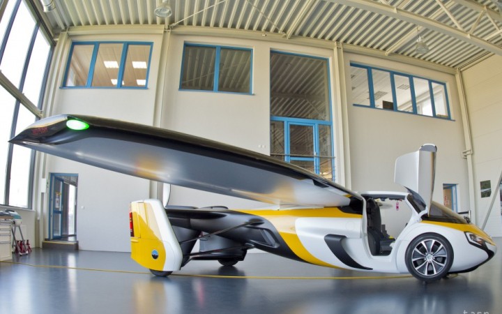 Slovenský AeroMobil končí, nezískal od investorov peniaze na ďalší výskum