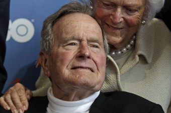 Zomrel bývalý americký prezident George Bush starší 