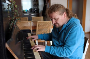 Čítanie minizamyslení sa stalo akýmsi ranným rituálom, hovorí Jozef Husovský