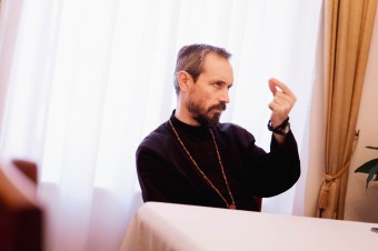 Formálne prežívanie viery je príčinou toho, že pod značku kresťanstva dokážeme s
