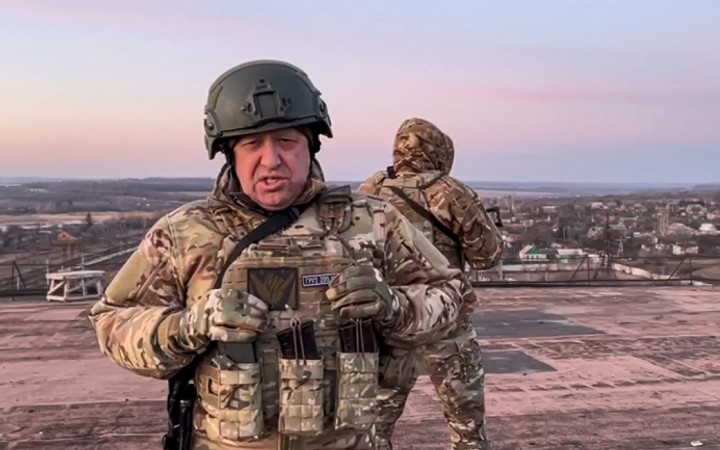 Vagnerovcov zrejme posielajú zomierať v bojoch o Bachmut