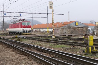 Stav slovenských železníc je tristný. Spôsobuje nám meškanie aj zvýšené náklady