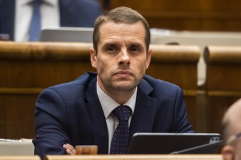 Vláda stiahla nomináciu Martina Klusa na kandidáta SR za člena Európskeho dvora 