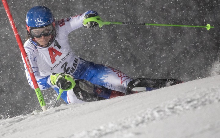 Vlhová zvíťazila v nočnom slalome vo Flachau