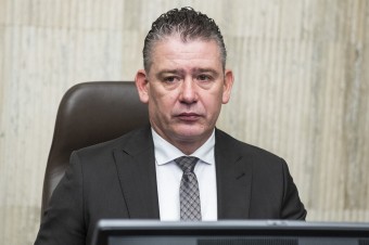 Na uterák nie je zrelý Mikulec, ale šéf NBÚ Roman Konečný